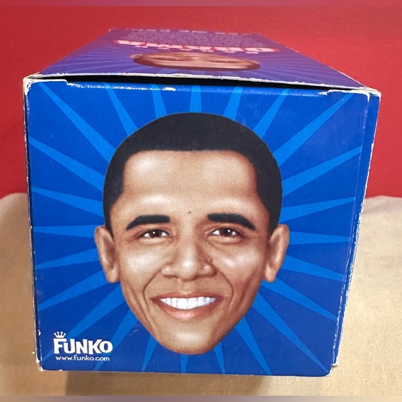 Funko Wacky Wobbler Bobble Head President Obama With Box - Picture 5 of 10